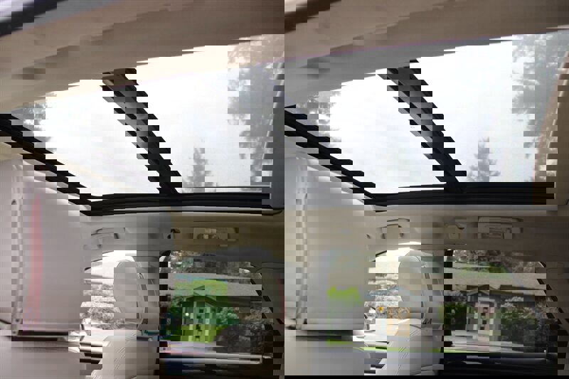 Used 2010 Cadillac SRX Performance image 9