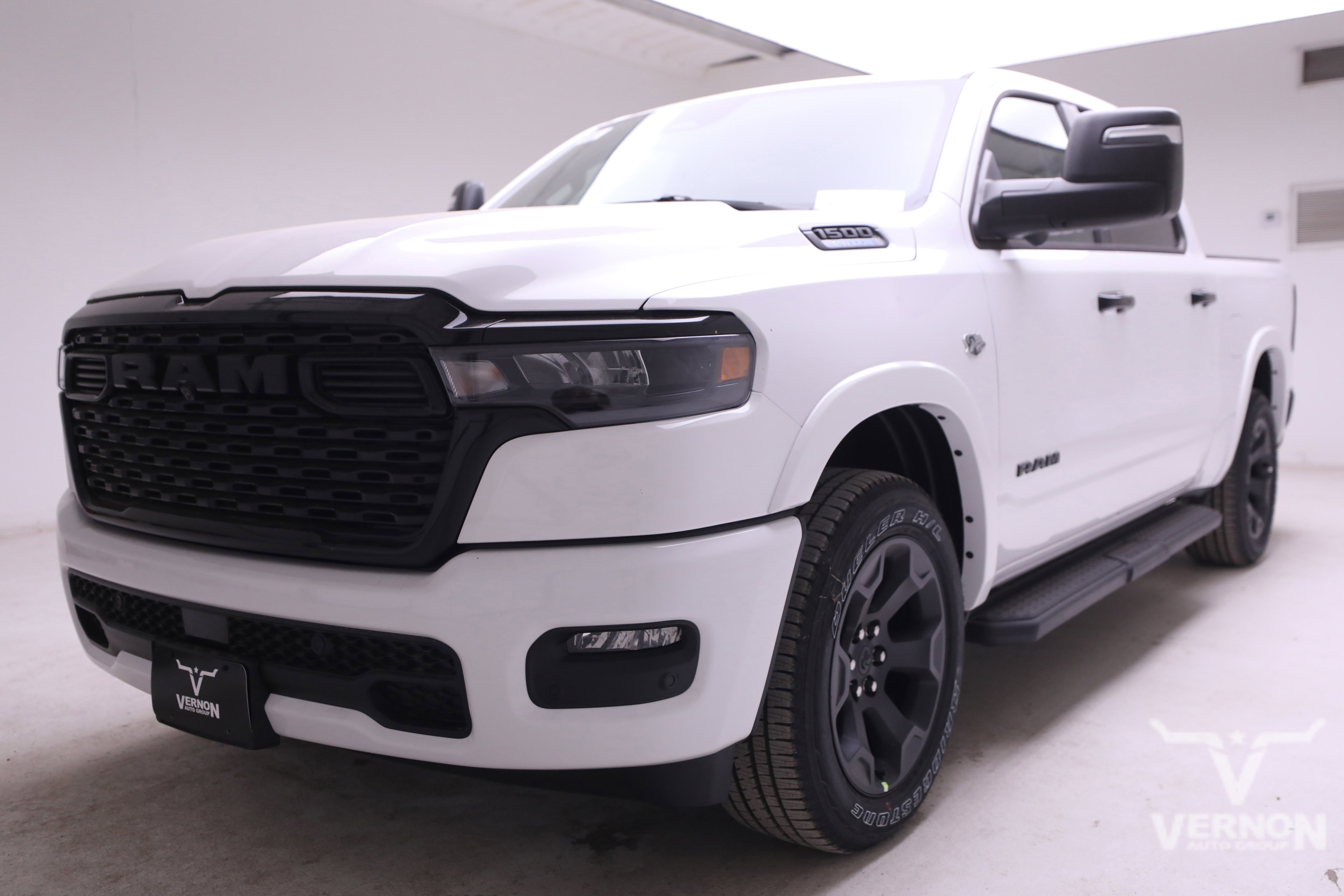 New 2026 RAM 1500 SLT Lonestar Night Edition Cre