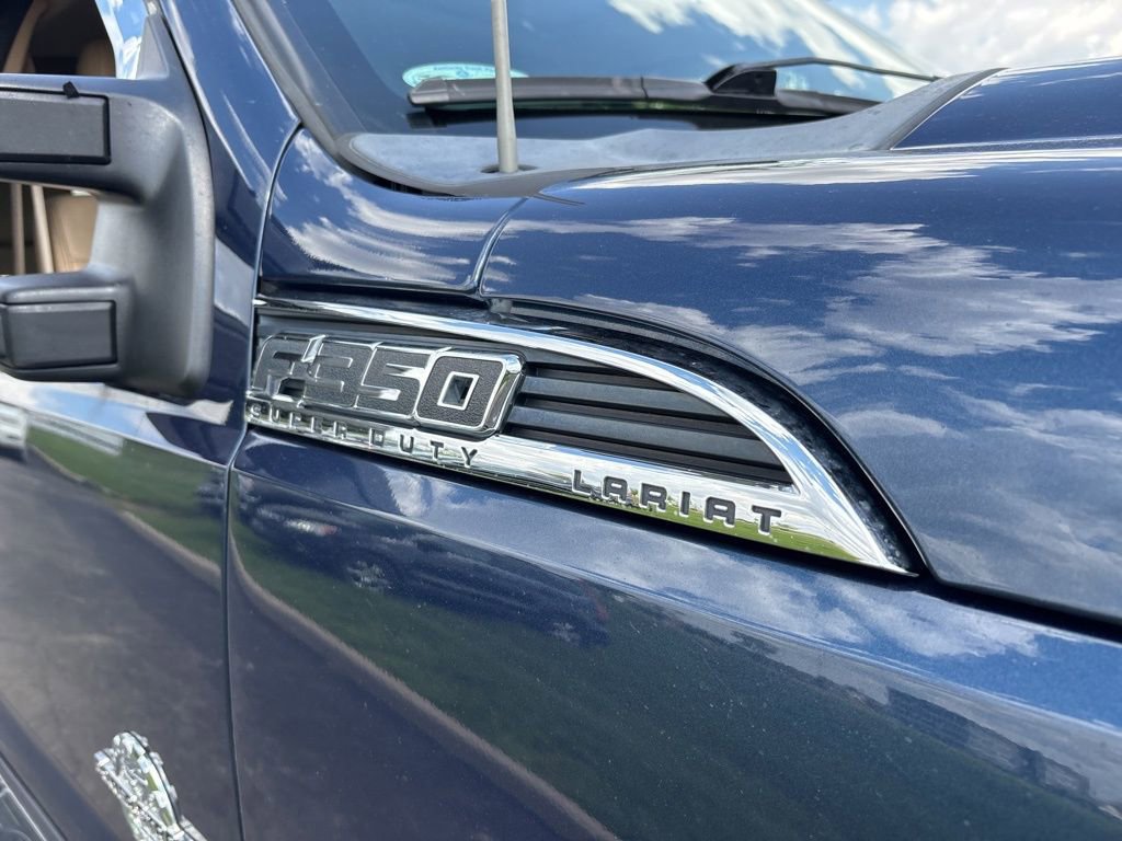 Used 2015 Ford F350 Lariat w/ Lariat Ultimate Package AWD/4WD image 4
