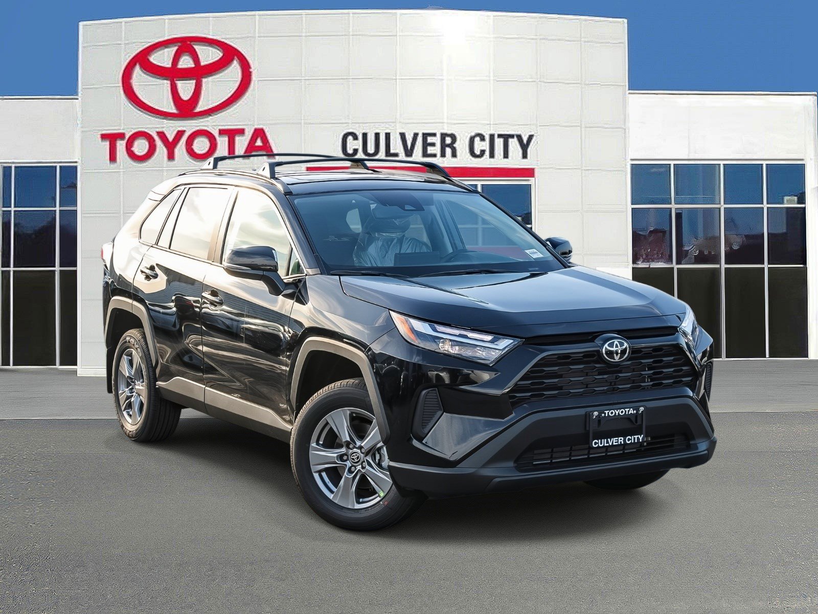 New 2025 Toyota RAV4 XLE image 1