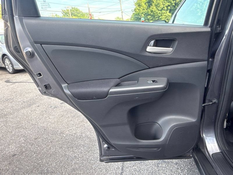 Used 2015 Honda CR-V LX image 13