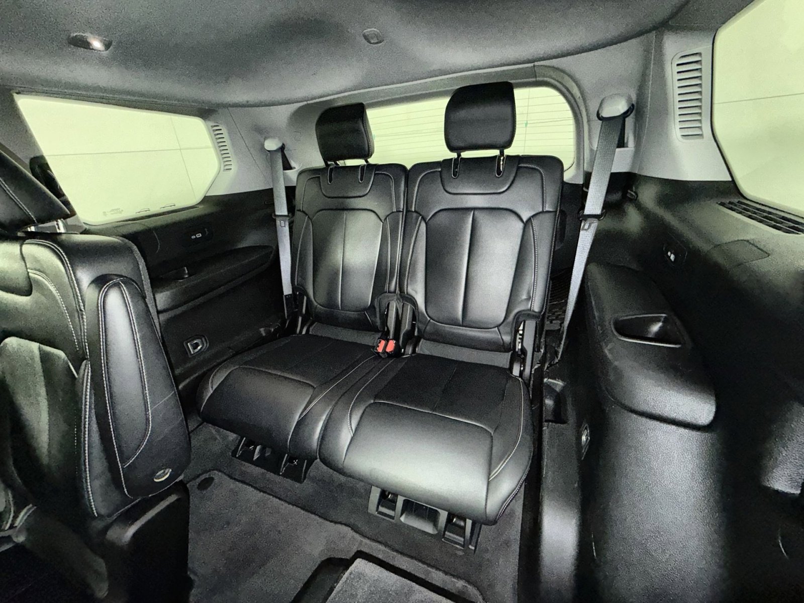 Used 2021 Jeep Grand Cherokee L Limited w/ Trailer Tow Group (B) image 25