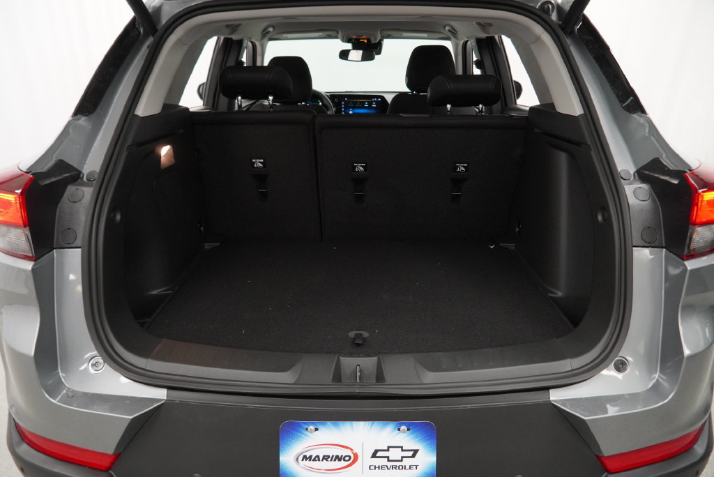 New 2026 Chevrolet TrailBlazer LT w/ Convenience Package FWD image 33