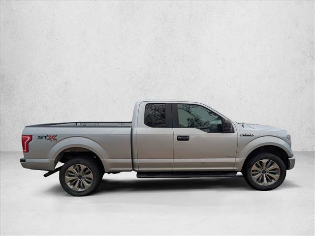 Used 2017 Ford F150 XL w/ Equipment Group 101A Mid AWD/4WD image 4