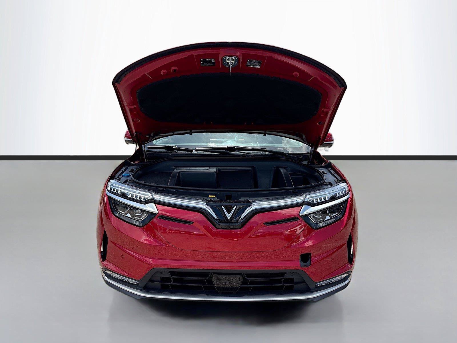 New 2025 VinFast VF 8 Eco AWD/4WD image 32