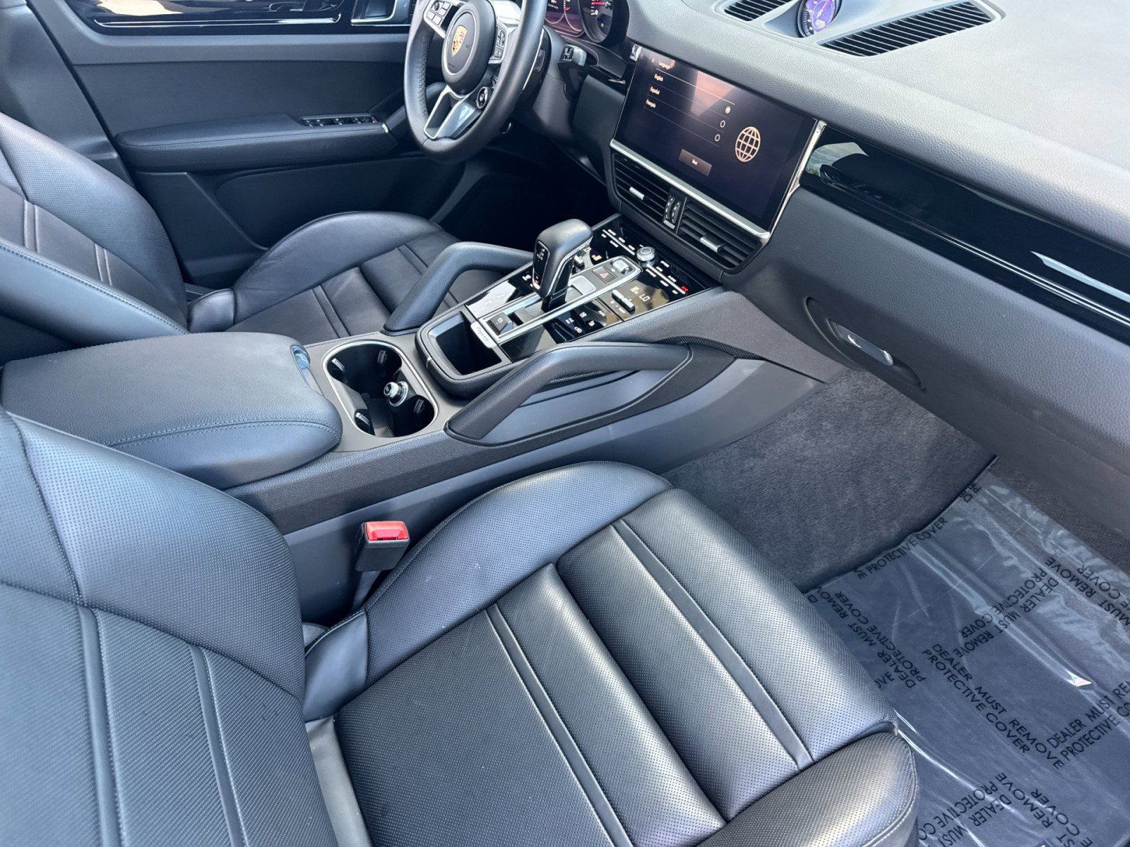 Certified 2023 Porsche Cayenne Coupe image 16