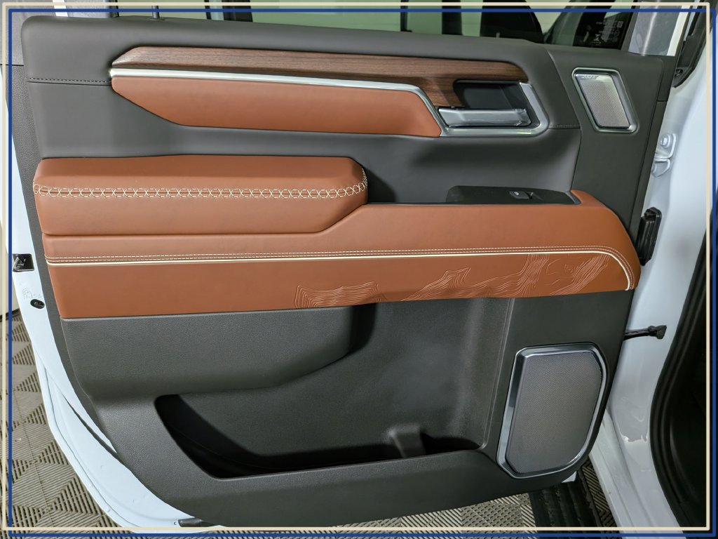 New 2026 GMC Sierra 3500 Denali Ultimate AWD/4WD image 28