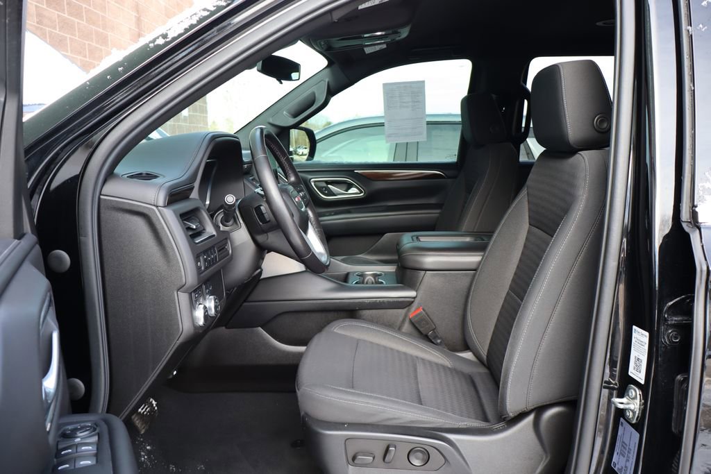 Used 2022 GMC Yukon SLE w/ Gmc Pro Safety Plus Package image 10