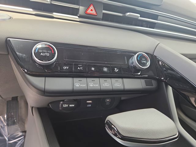 New 2025 Hyundai Elantra Blue image 12