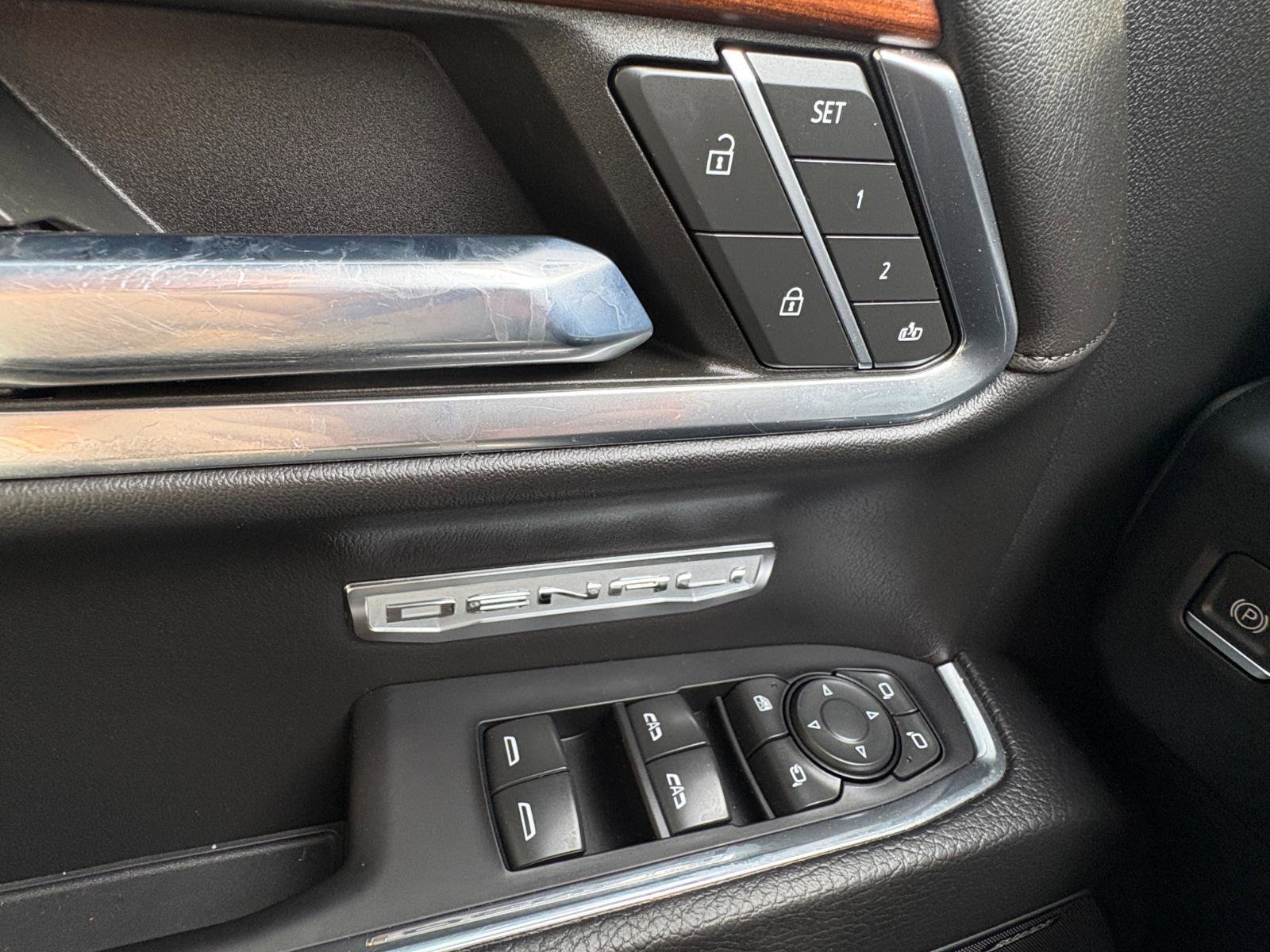 Used 2022 GMC Sierra 1500 Denali w/ Denali Reserve Package image 34