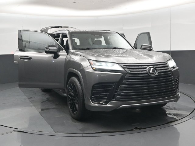 Used 2026 Lexus LX 600 4WD w/ Appearance Package image 59