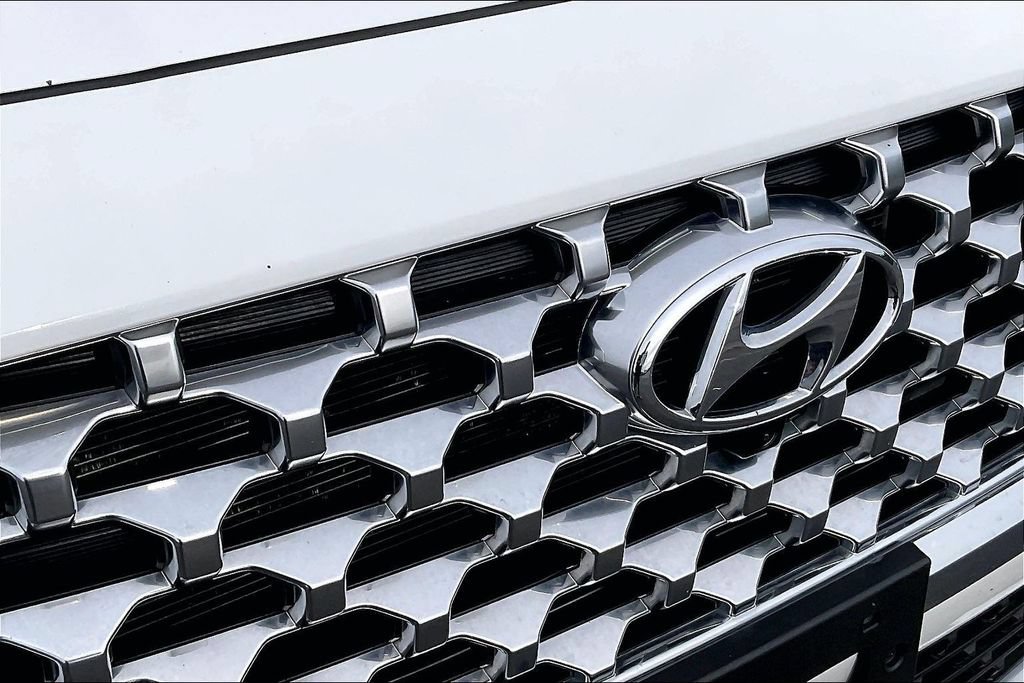 Used 2023 Hyundai Santa Fe SEL w/ Premium Package AWD/4WD image 36