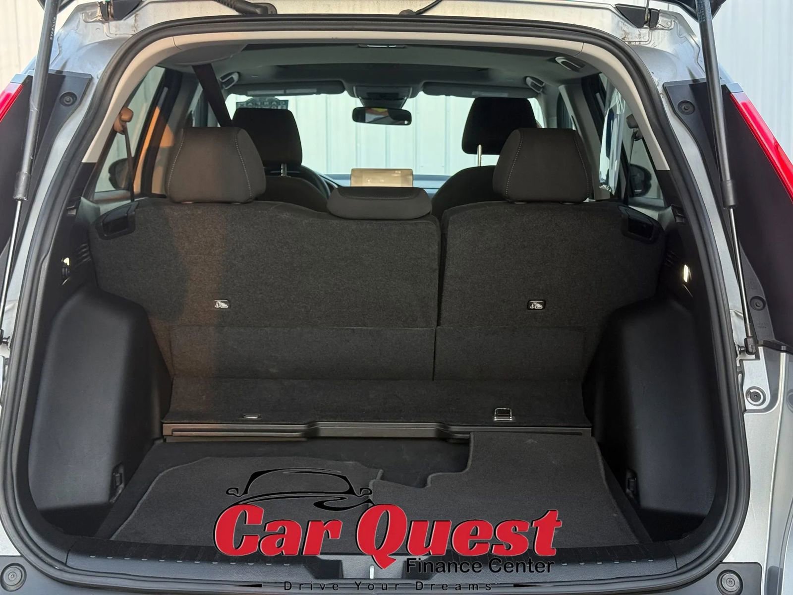 Used 2025 Honda CR-V EX image 14