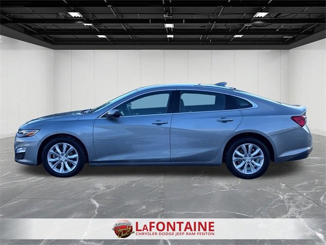 Used 2024 Chevrolet Malibu LT image 2