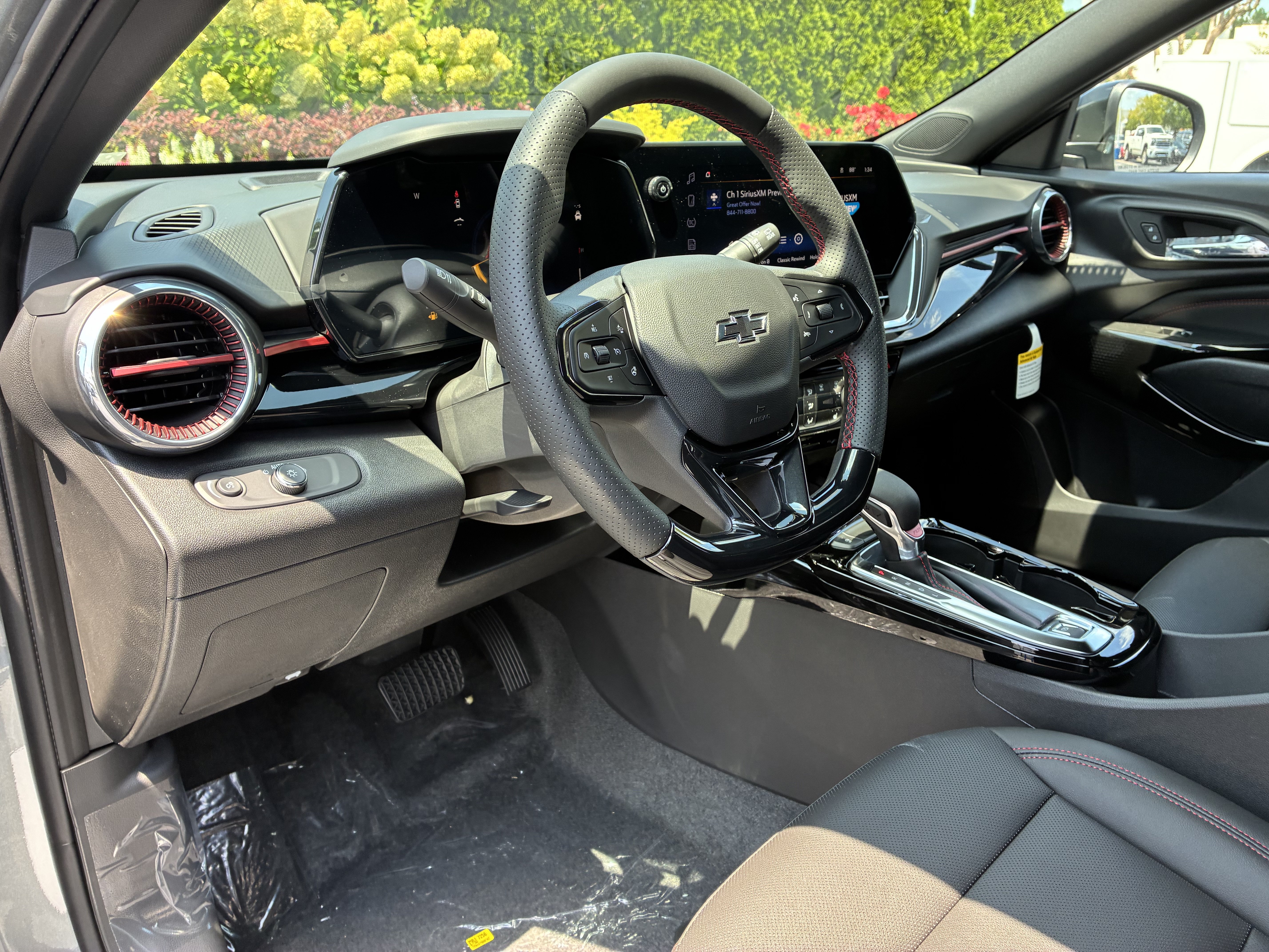 New 2026 Chevrolet Trax RS w/ Driver Confidence Package FWD image 22