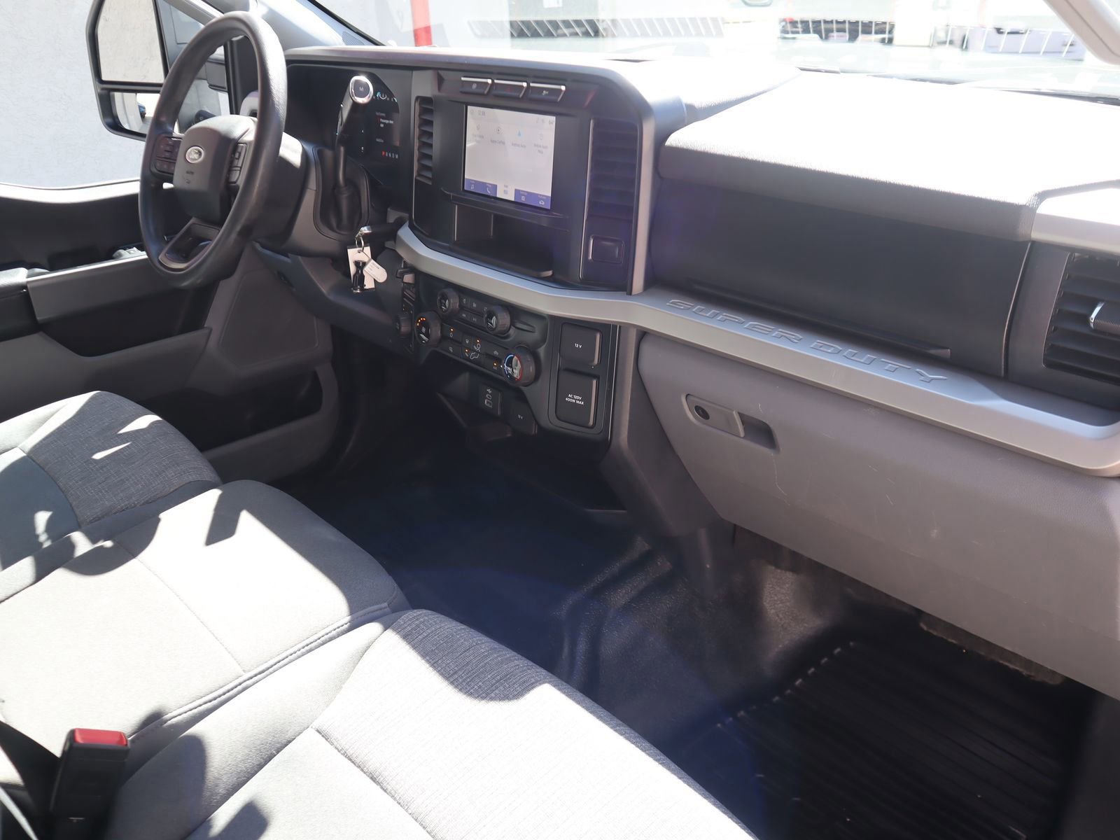 Used 2024 Ford F350 XLT image 53