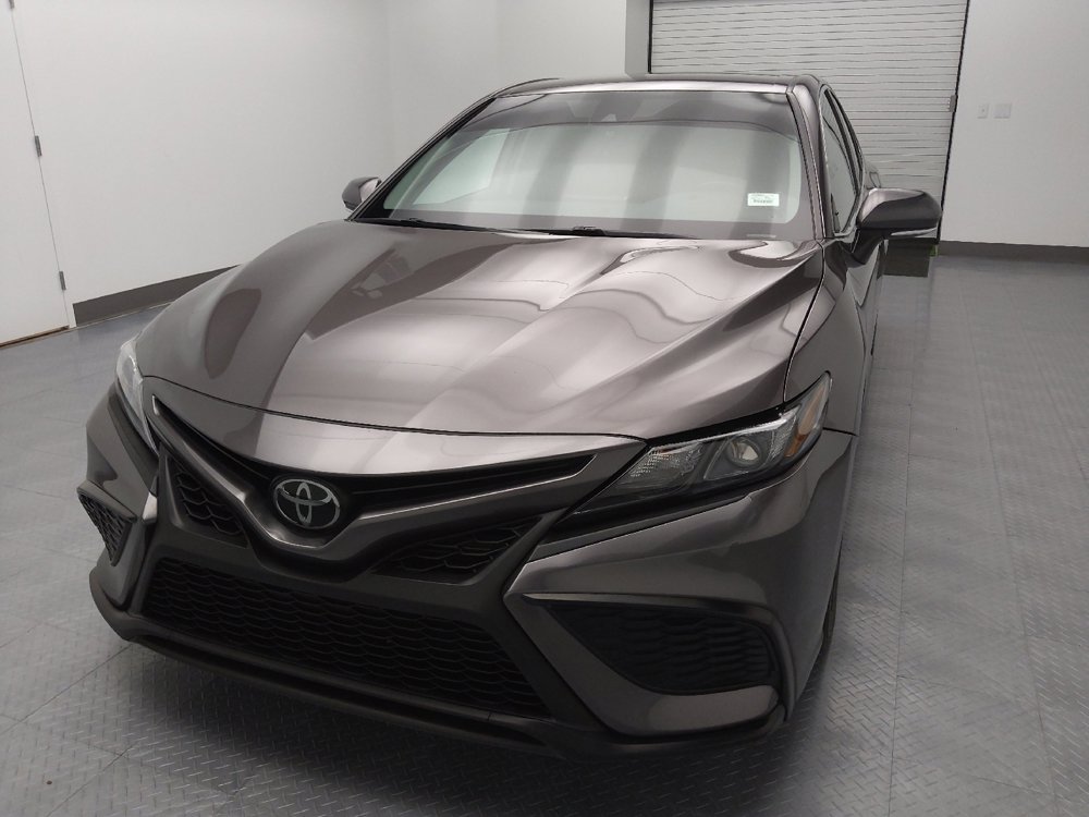 Used 2022 Toyota Camry SE FWD image 15