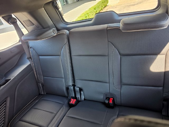 Used 2023 Chevrolet Tahoe Premier RWD image 21