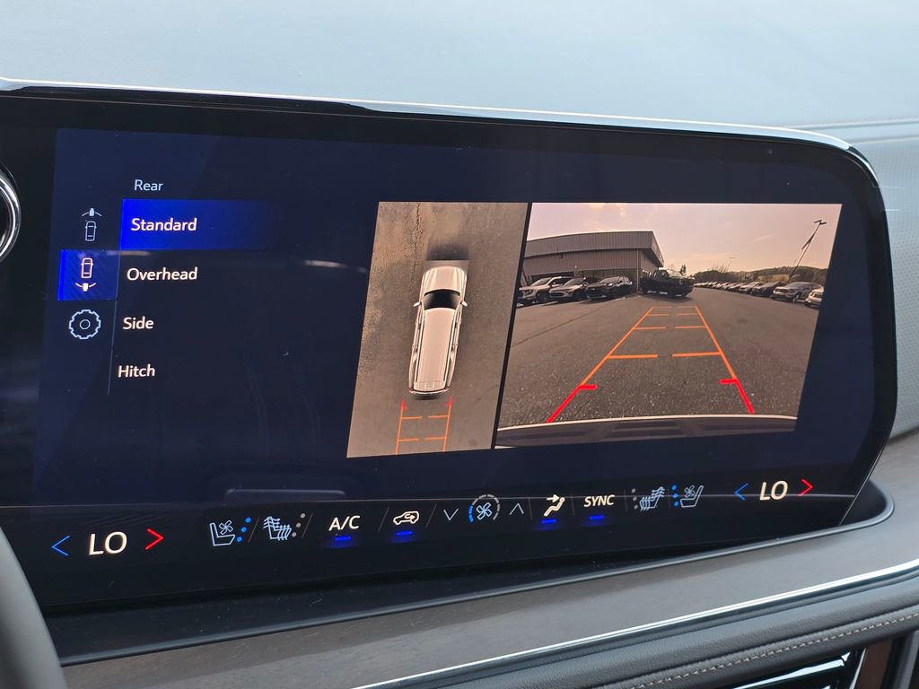 New 2026 Chevrolet Suburban High Country image 9