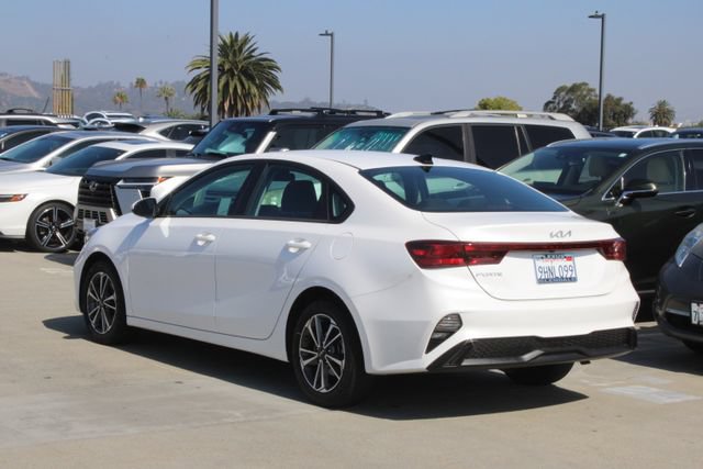 Used 2023 Kia Forte LXS FWD image 16