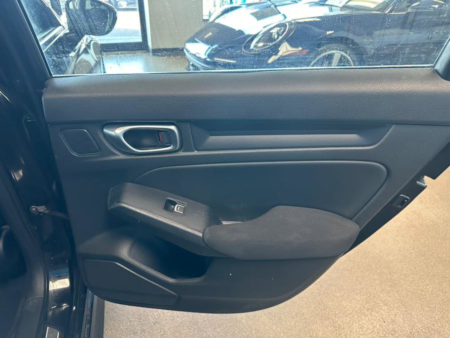 Used 2022 Honda Civic Sport image 25