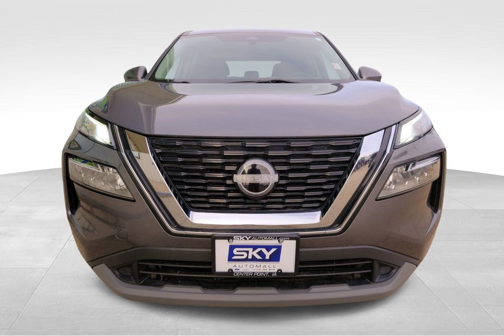 Used 2023 Nissan Rogue SV image 13