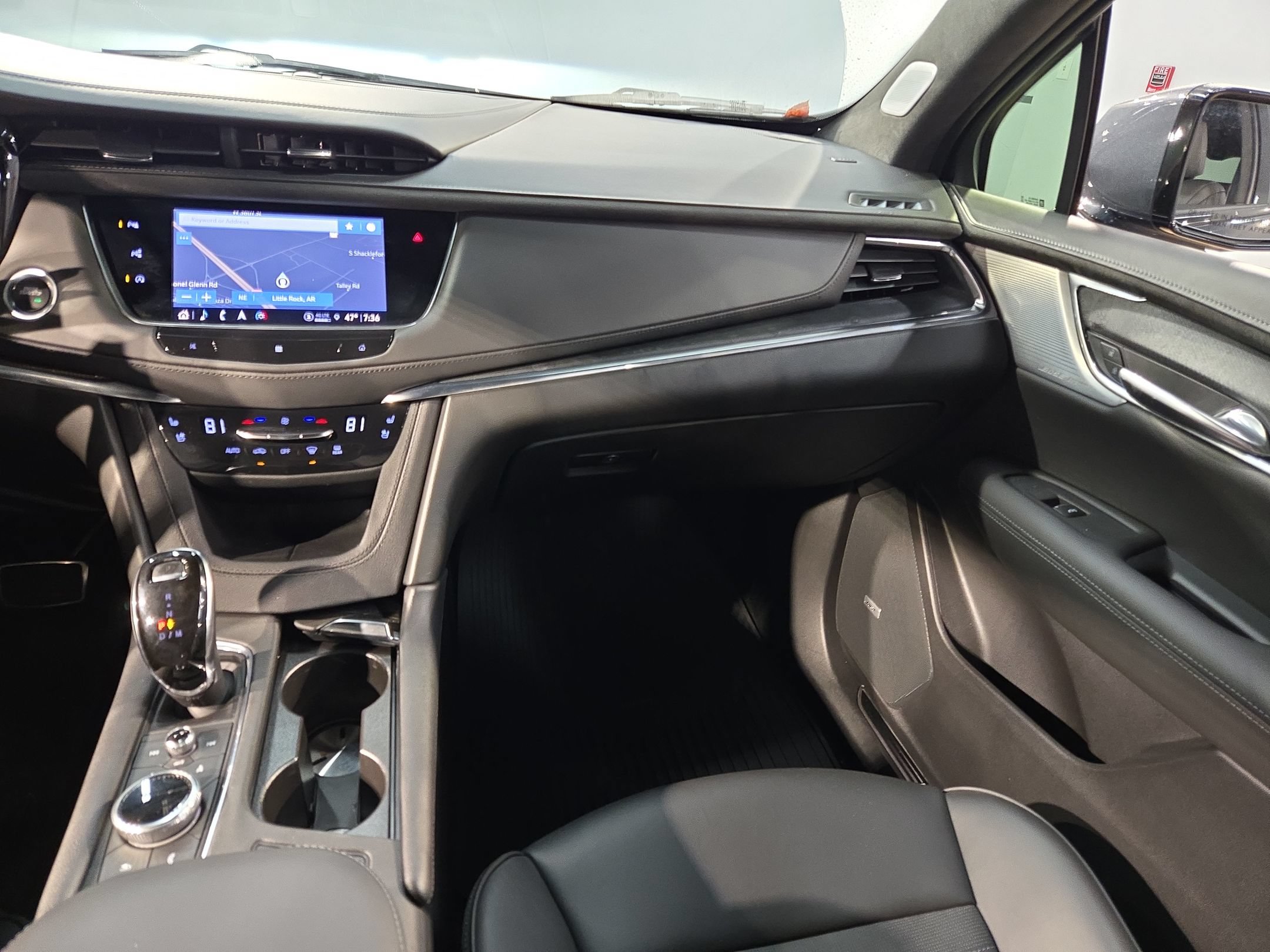 Used 2021 Cadillac XT5 Sportv w/ Platinum Package AWD/4WD image 11