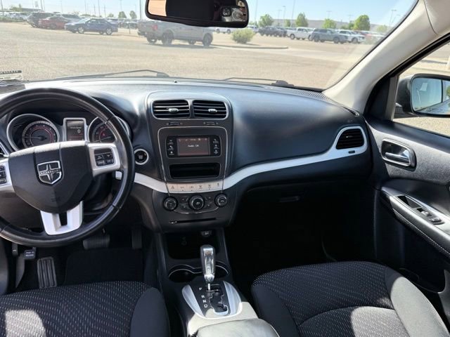 Used 2018 Dodge Journey SXT w/ Connectivity Group FWD image 16