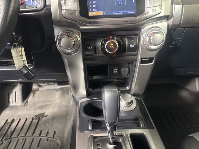 Used 2019 Toyota 4Runner SR5 Premium AWD/4WD image 19