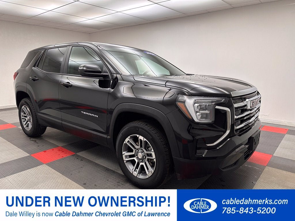 Used 2026 GMC Terrain Elevation AWD/4WD image 1