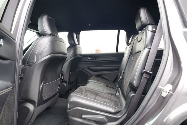 Certified 2024 Jeep Grand Cherokee L Laredo image 23