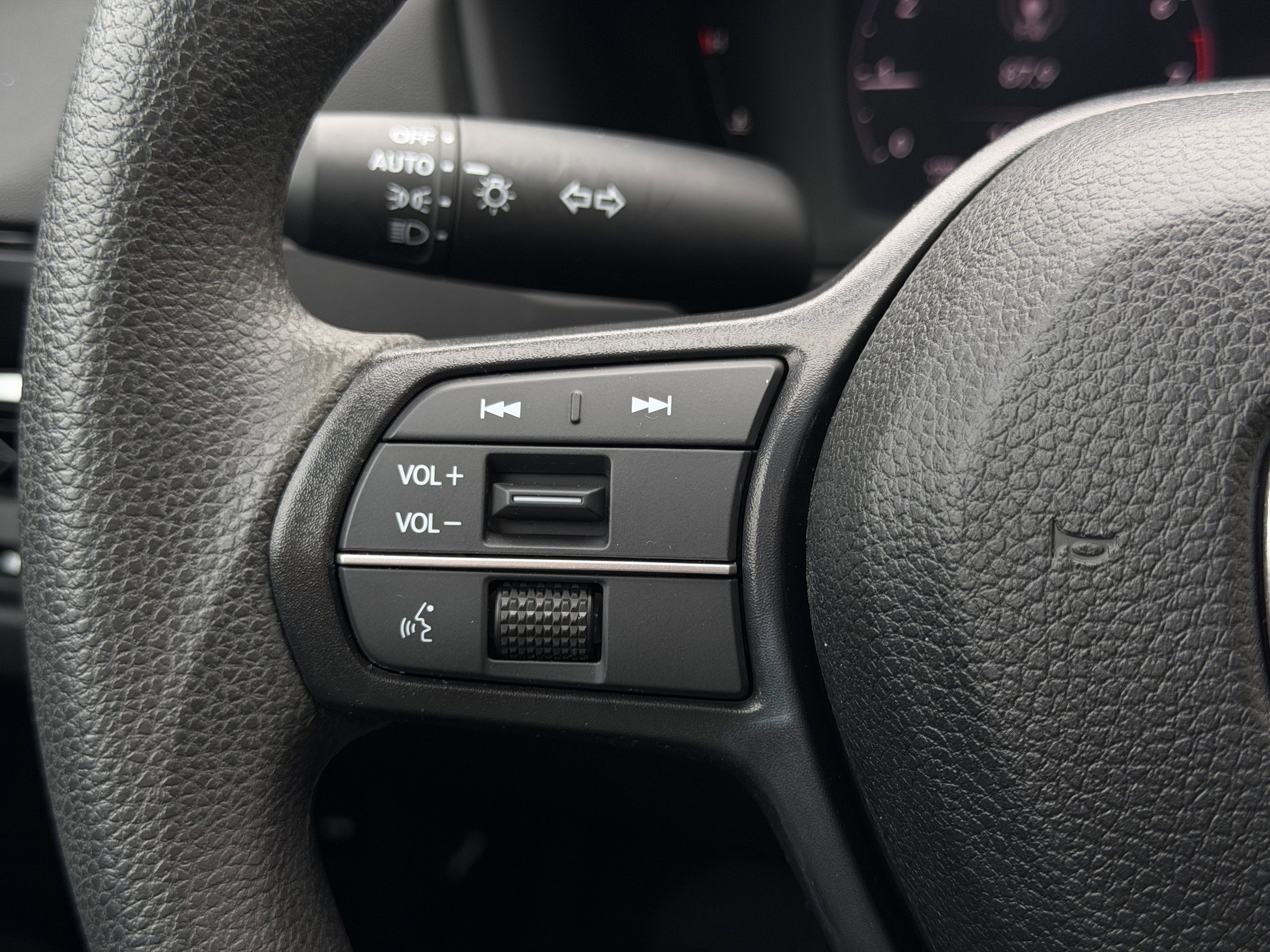 Used 2023 Honda Accord EX image 23