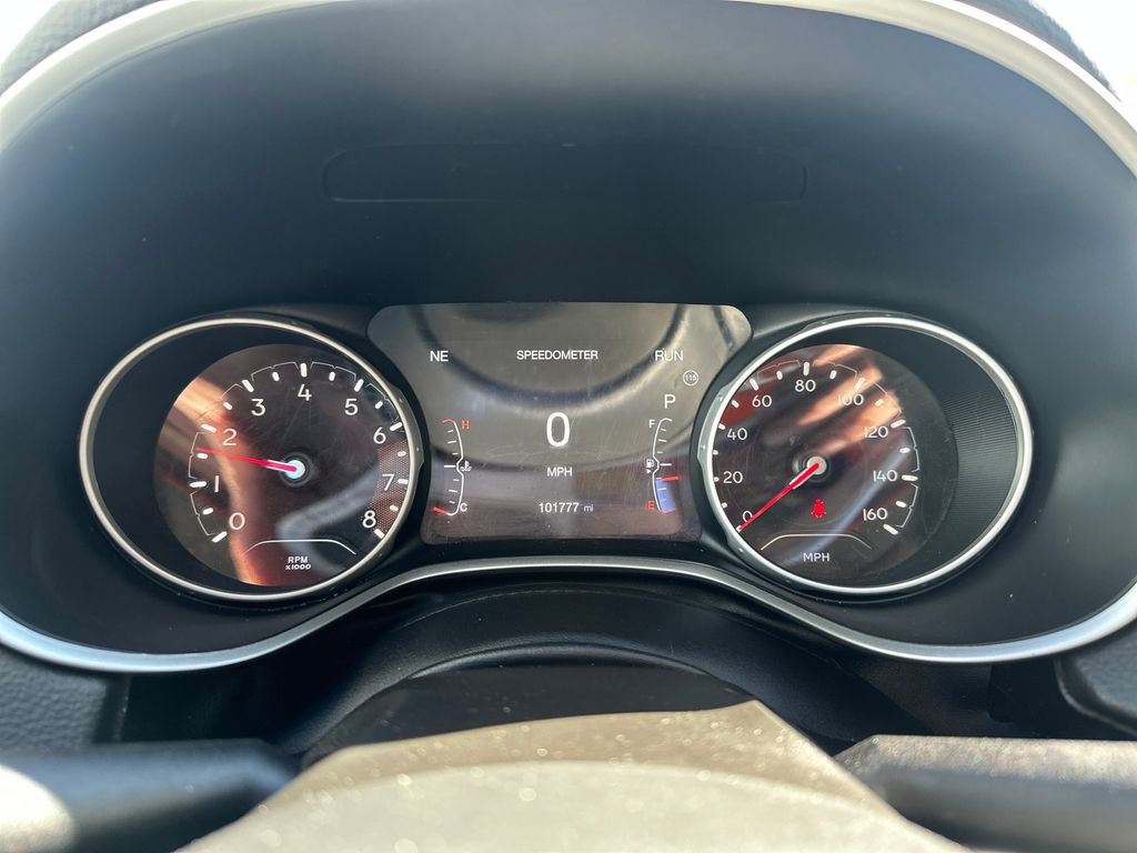 Used 2021 Jeep Compass Latitude AWD/4WD image 12