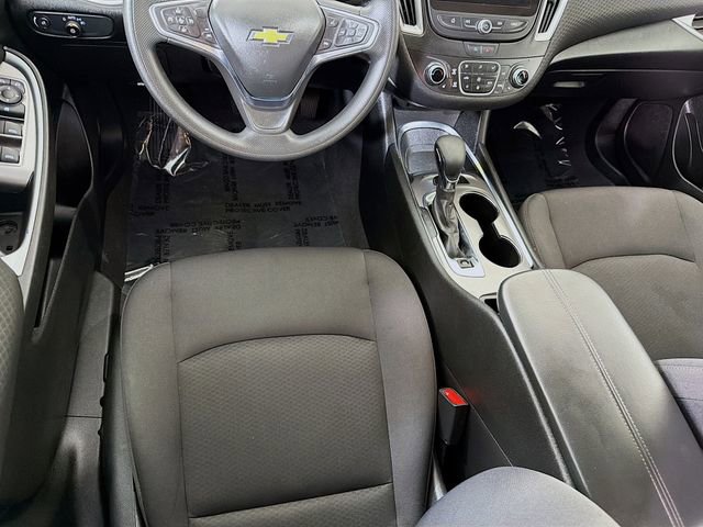 Used 2024 Chevrolet Malibu LT FWD image 24