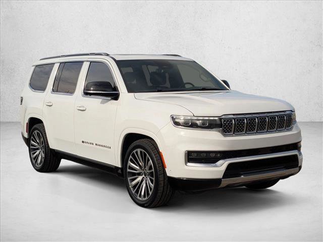 Used 2023 Jeep Grand Wagoneer Series III image 3