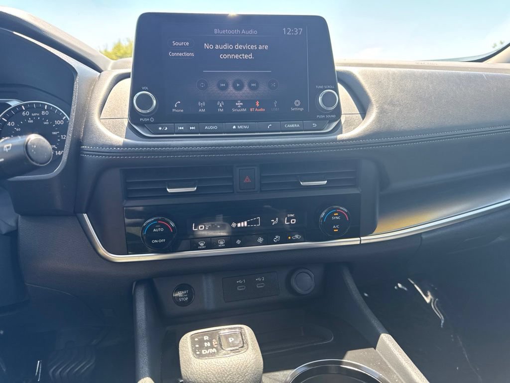 Used 2025 Nissan Rogue SV FWD image 17