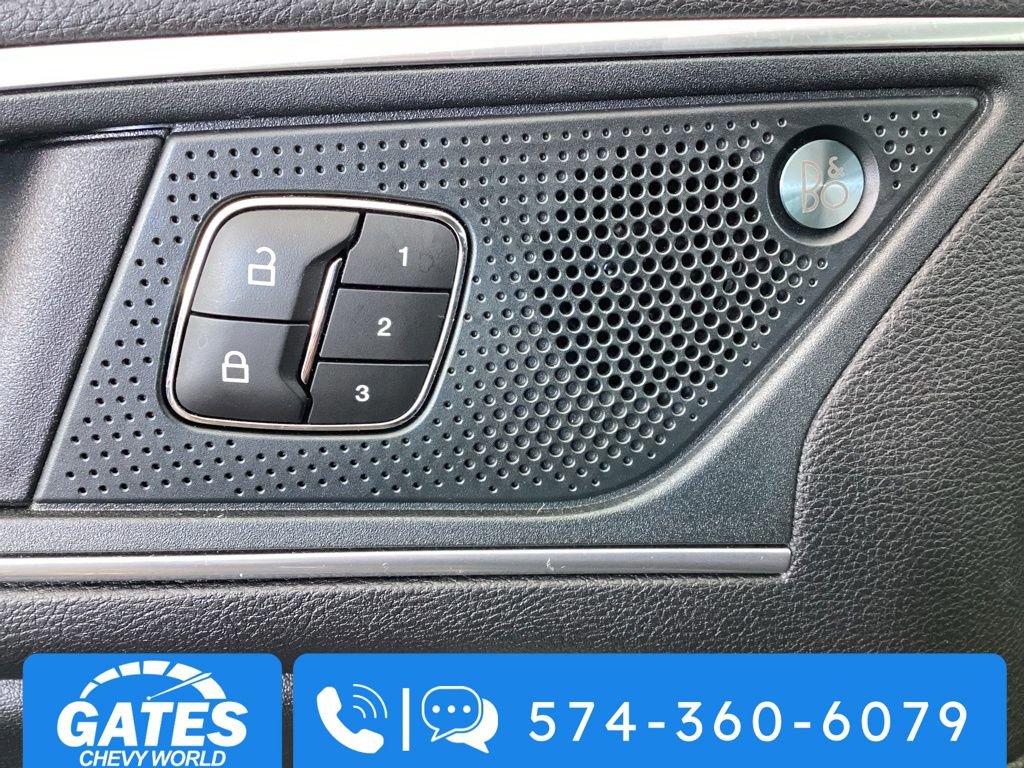 Used 2024 Ford Edge SEL image 26