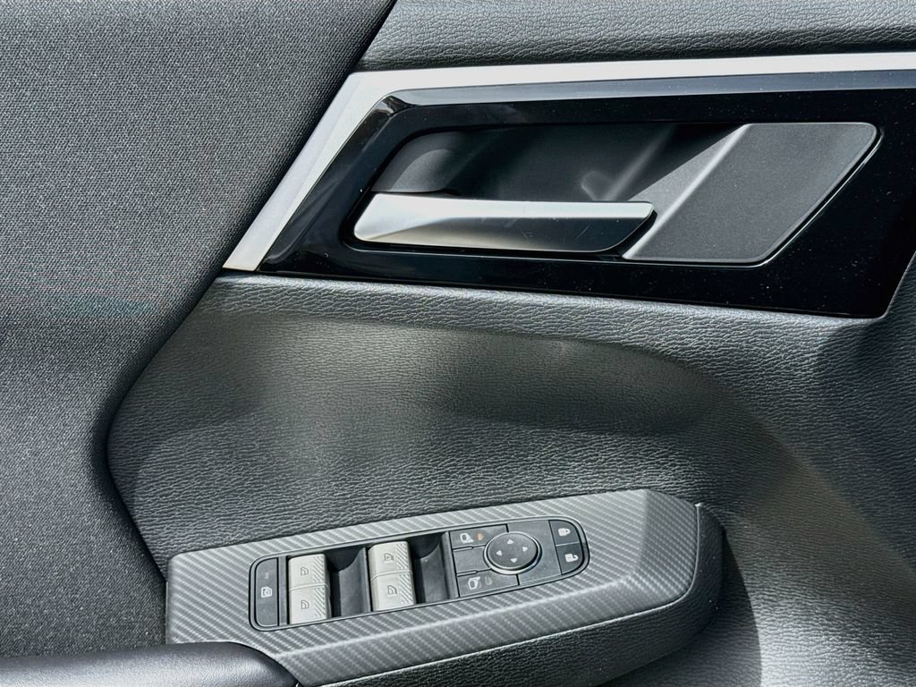 New 2026 Mitsubishi Outlander ES FWD image 18