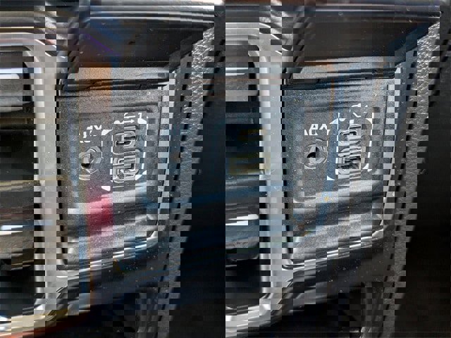 Used 2022 Jeep Wrangler Unlimited Sahara image 20