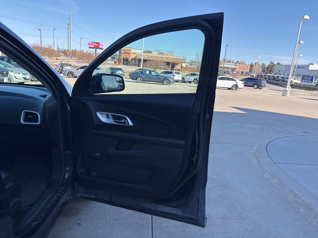 Used 2012 Chevrolet Equinox LT image 25