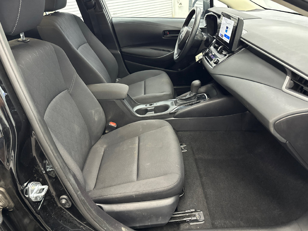 Used 2026 Toyota Corolla LE FWD image 8