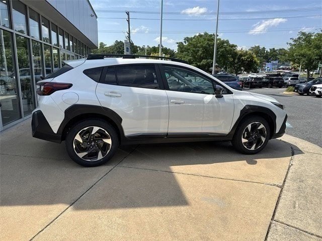 New 2025 Subaru Crosstrek 2.5i Limited w/ Crosstrek Mirror Package image 2
