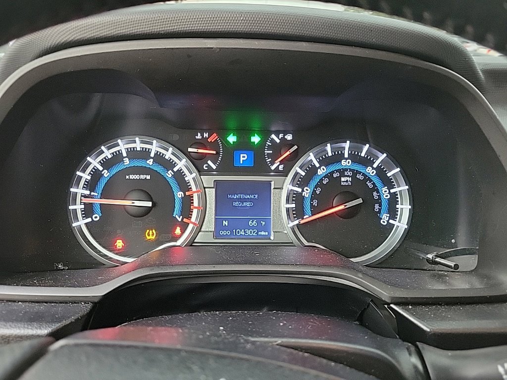 Used 2016 Toyota 4Runner Limited AWD/4WD image 11