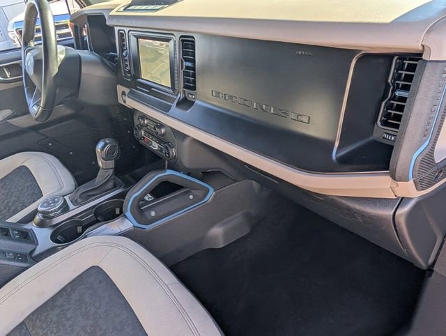 Used 2023 Ford Bronco Wildtrak image 20