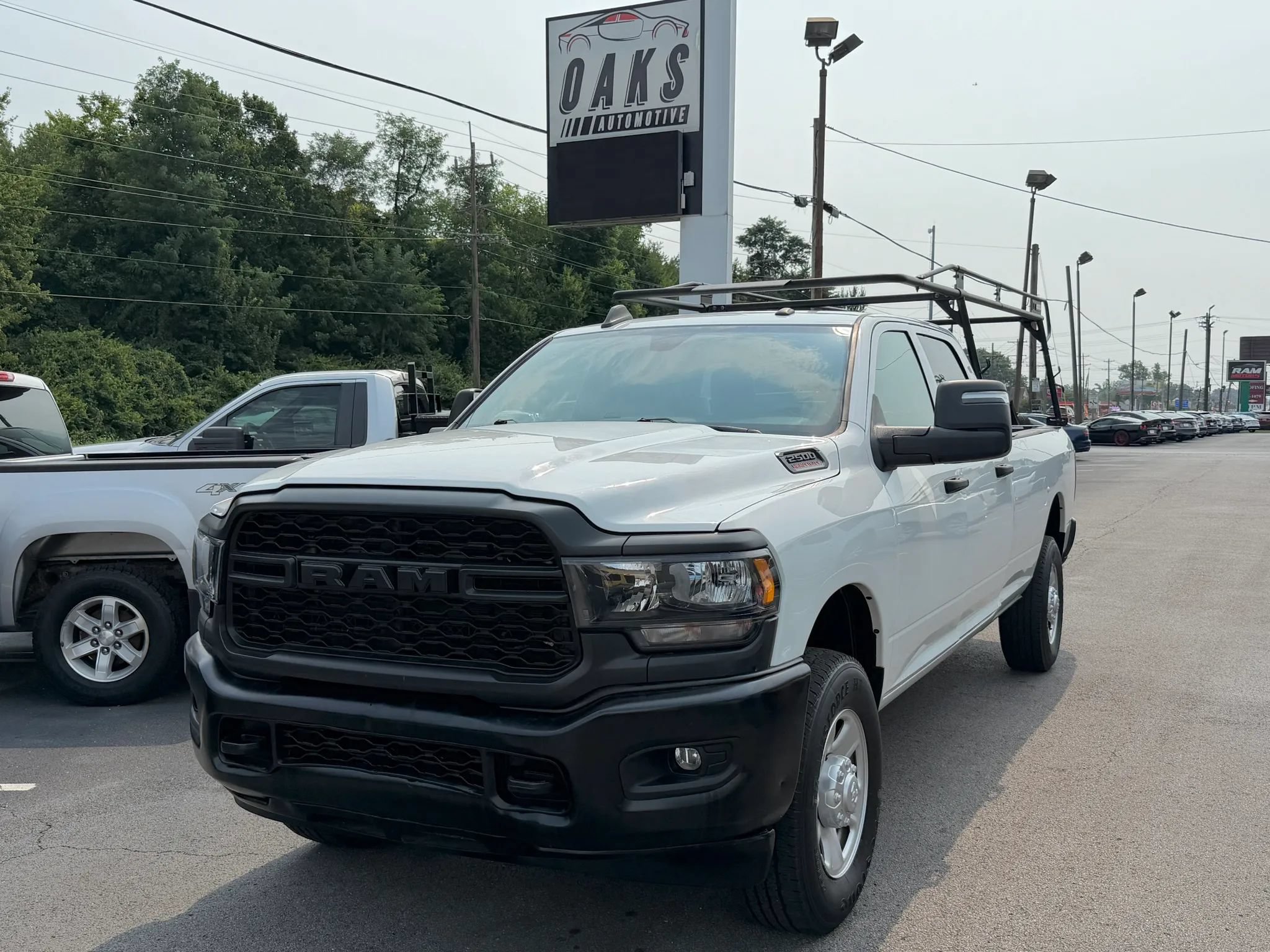 Used 2024 RAM 2500 Tradesman w/ Bed Utility Group AWD/4WD image 2