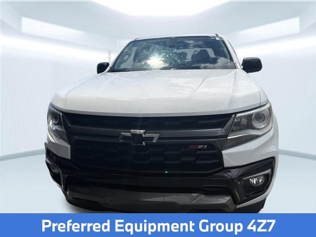 Used 2022 Chevrolet Colorado Z71 AWD/4WD image 2