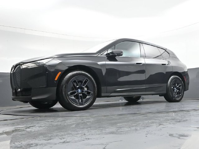 Certified 2024 BMW iX xDrive50 w/ Convenience Package AWD/4WD image 38