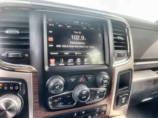 Used 2016 RAM 1500 Laramie w/ Convenience Group AWD/4WD image 18