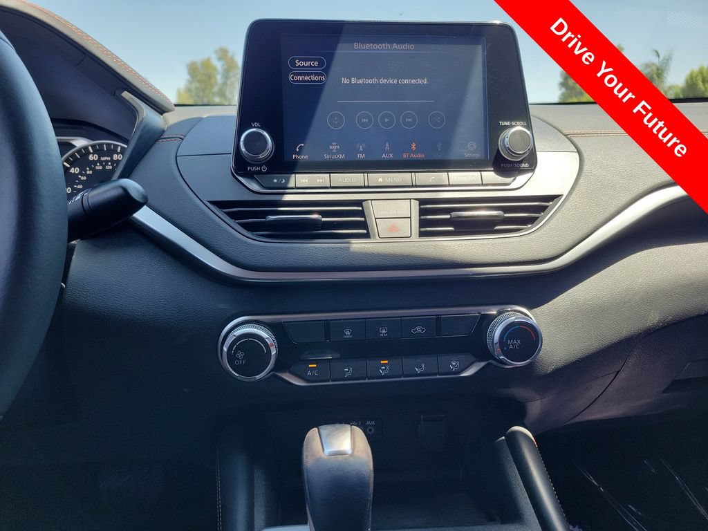 Used 2022 Nissan Altima 2.5 SR FWD image 15
