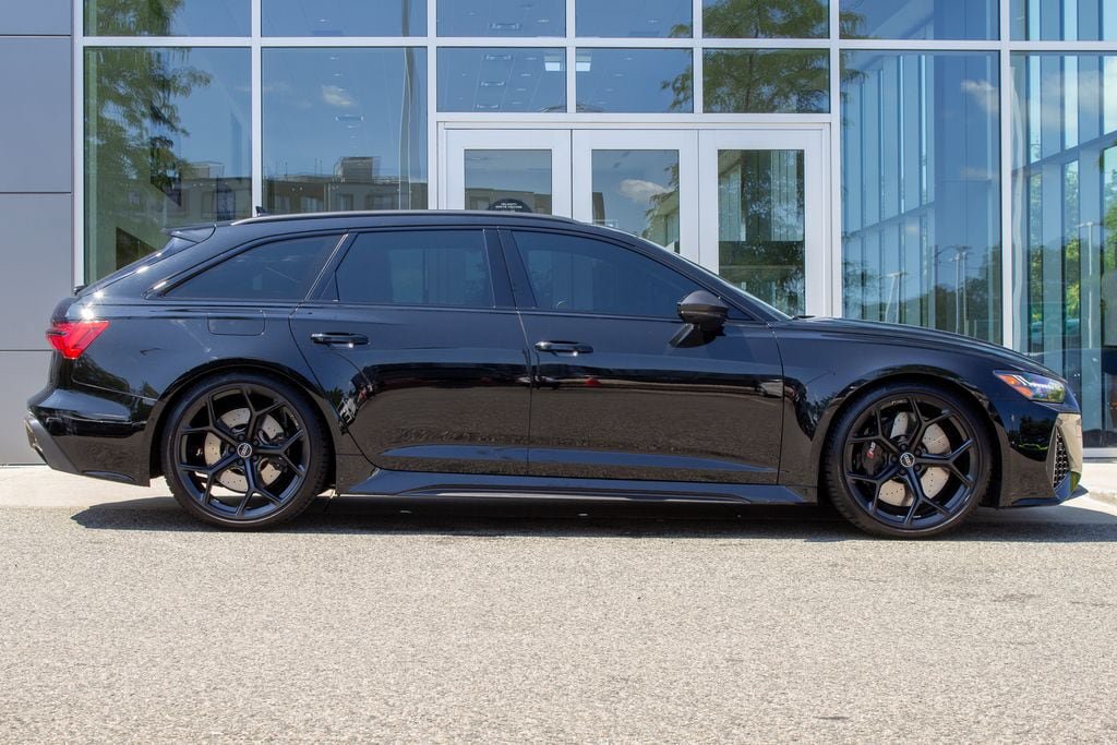Used 2025 Audi RS 6 performance AWD/4WD image 4